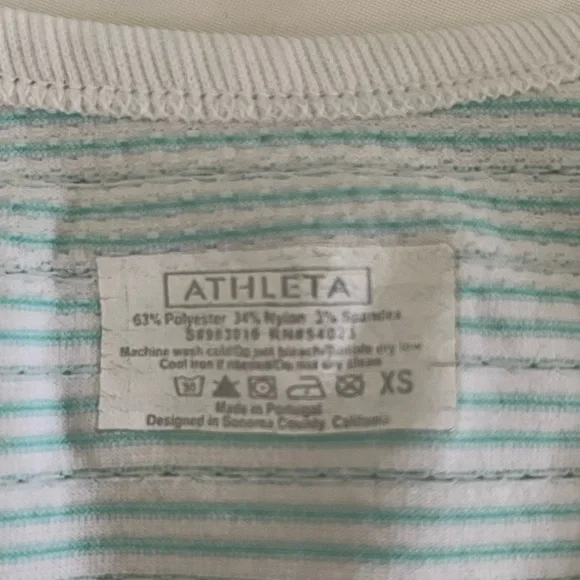 Women’s XS Athleta Work Out Shirt - Picture 2 of 3